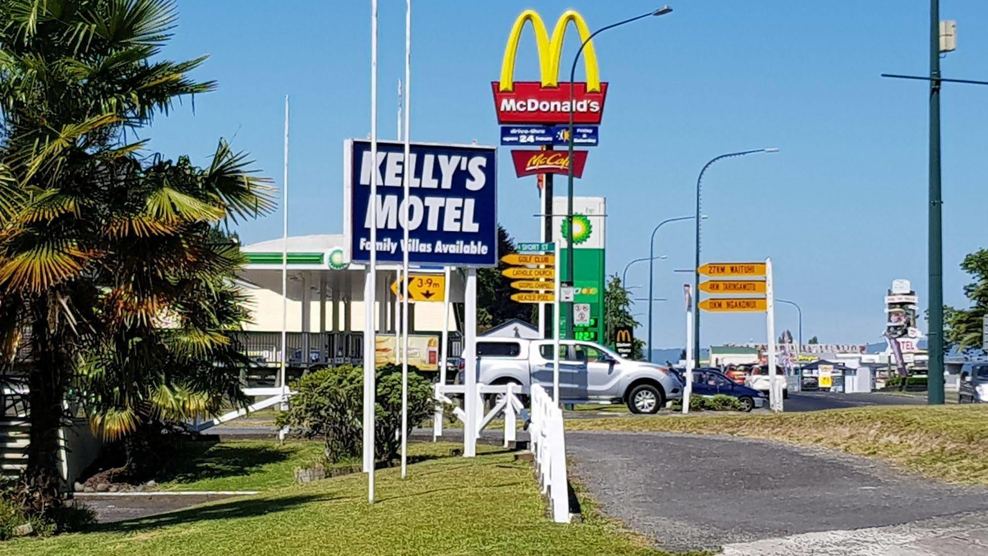 Kelly'S Riverside Motel Таумаруни Экстерьер фото